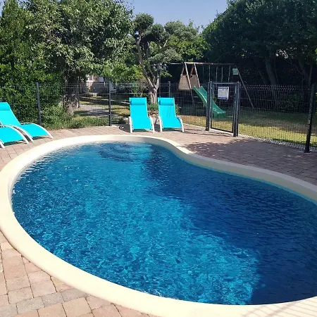 La Milouyette Villa *